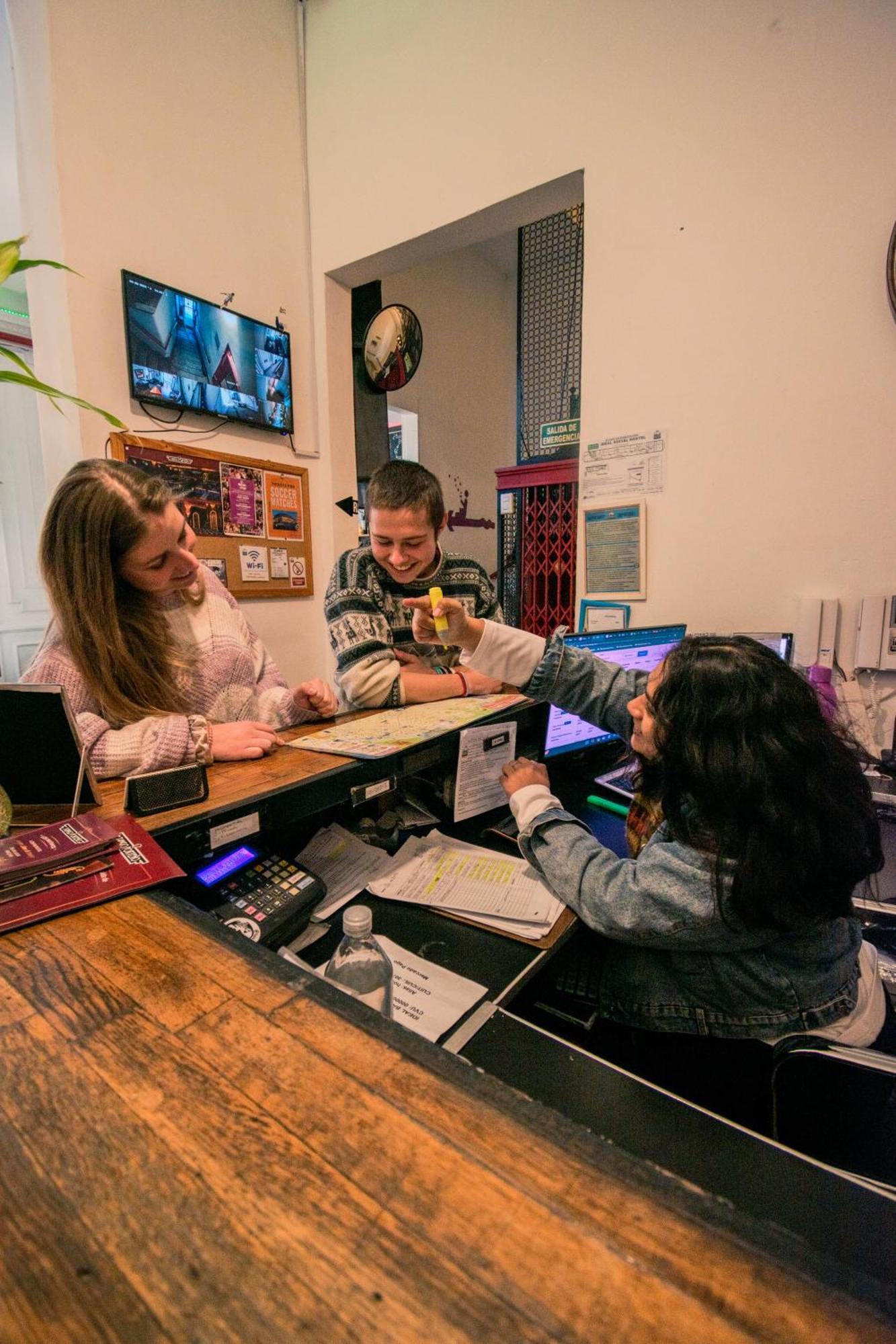 Ideal Social Hostel Buenos Aires Eksteriør billede